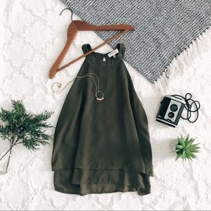 🌻Monteau High Neckline Tank